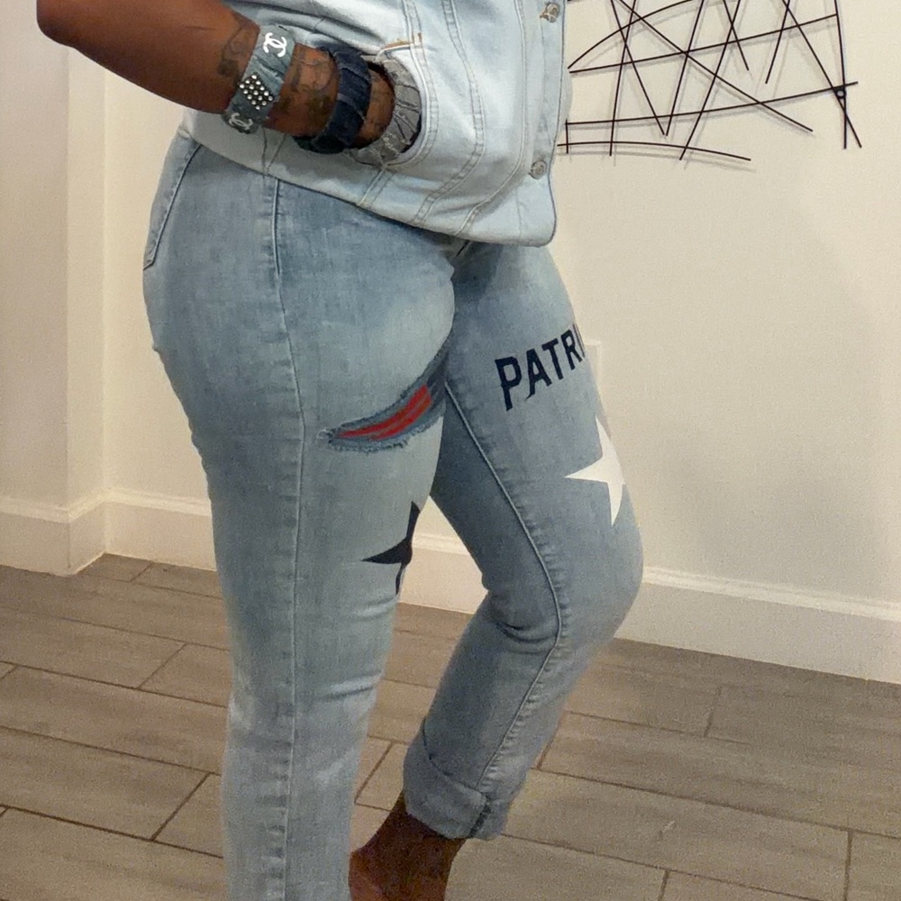 Patriots Jeans - Picture 2 of 5